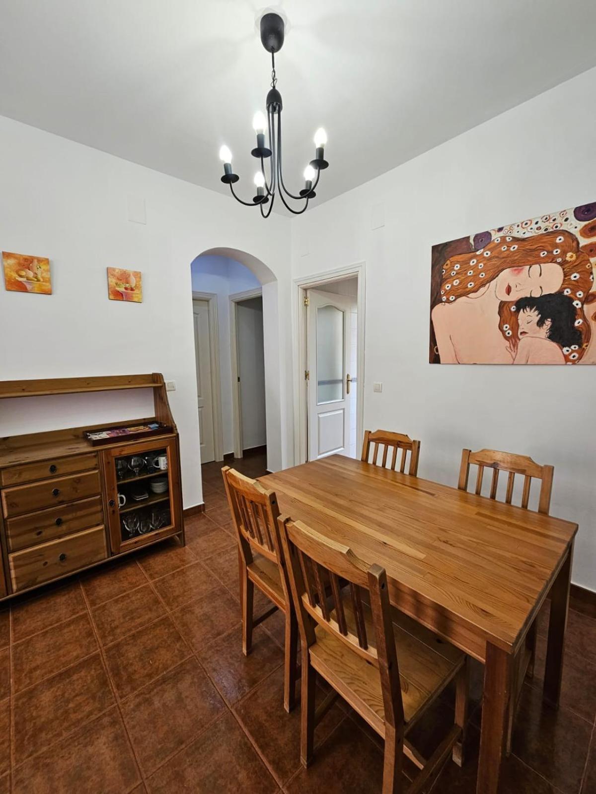 Villa De Ислантила Екстериор снимка