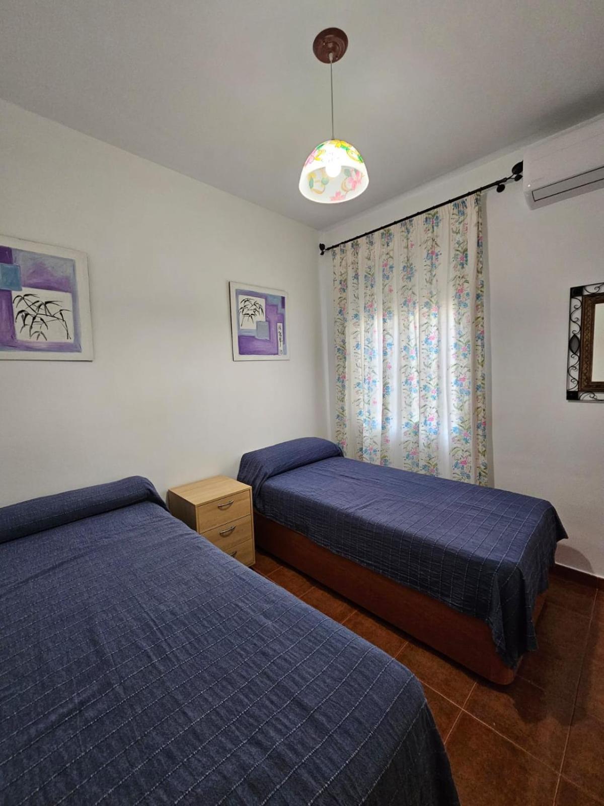 Villa De Ислантила Екстериор снимка